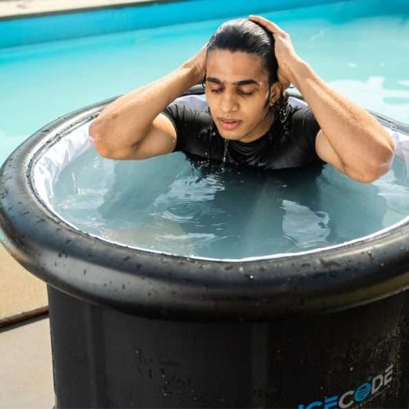 Ice Baths for Team Sports: Incorporating Cold Therapy into Group Training Sessions